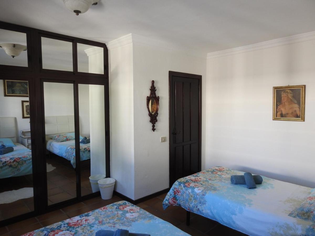 Habitaciones Dona Cris Puerto del Carmen  Exterior photo