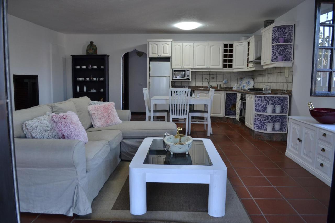 Habitaciones Dona Cris Puerto del Carmen  Exterior photo