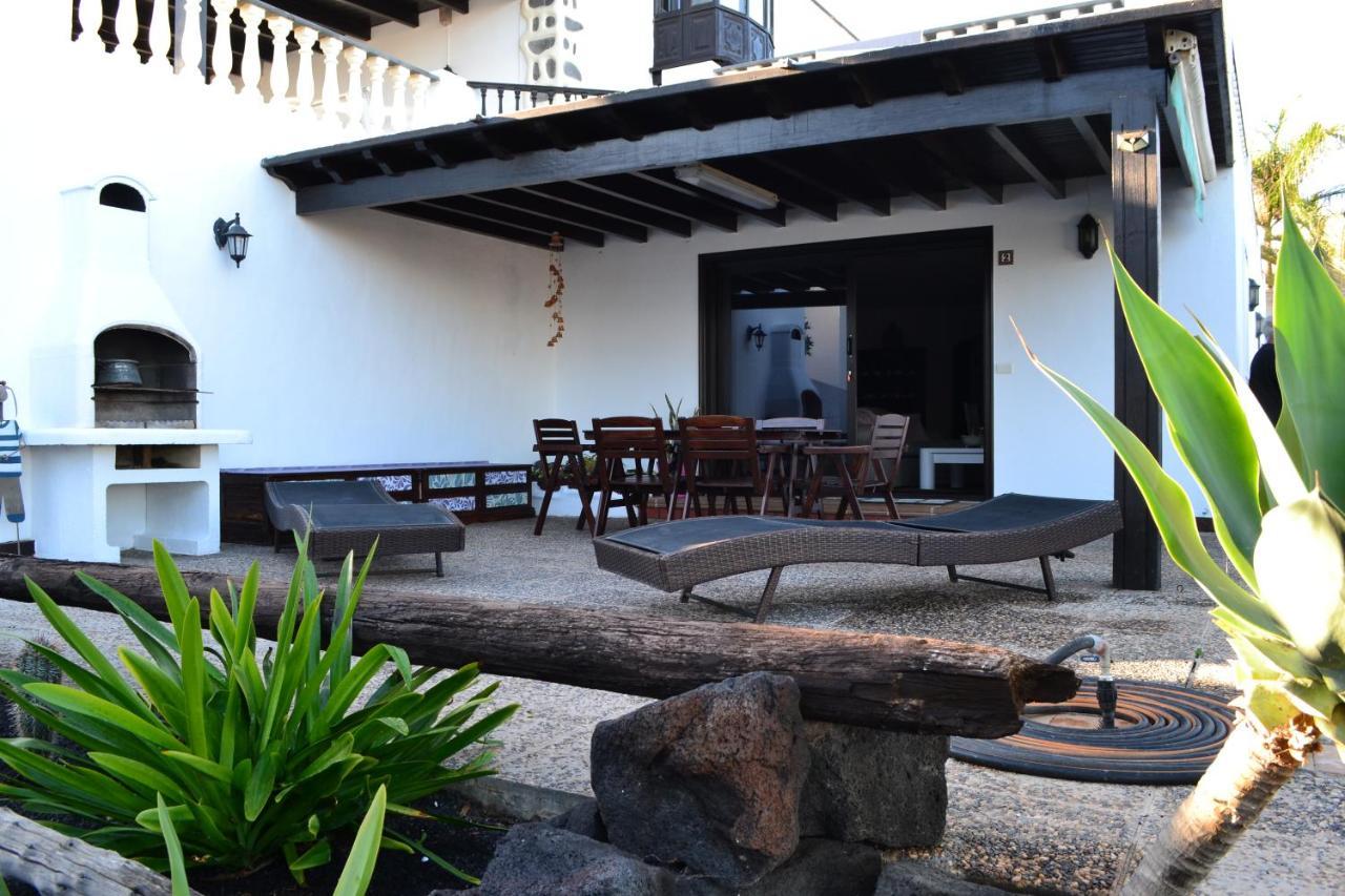 Habitaciones Dona Cris Puerto del Carmen  Exterior photo